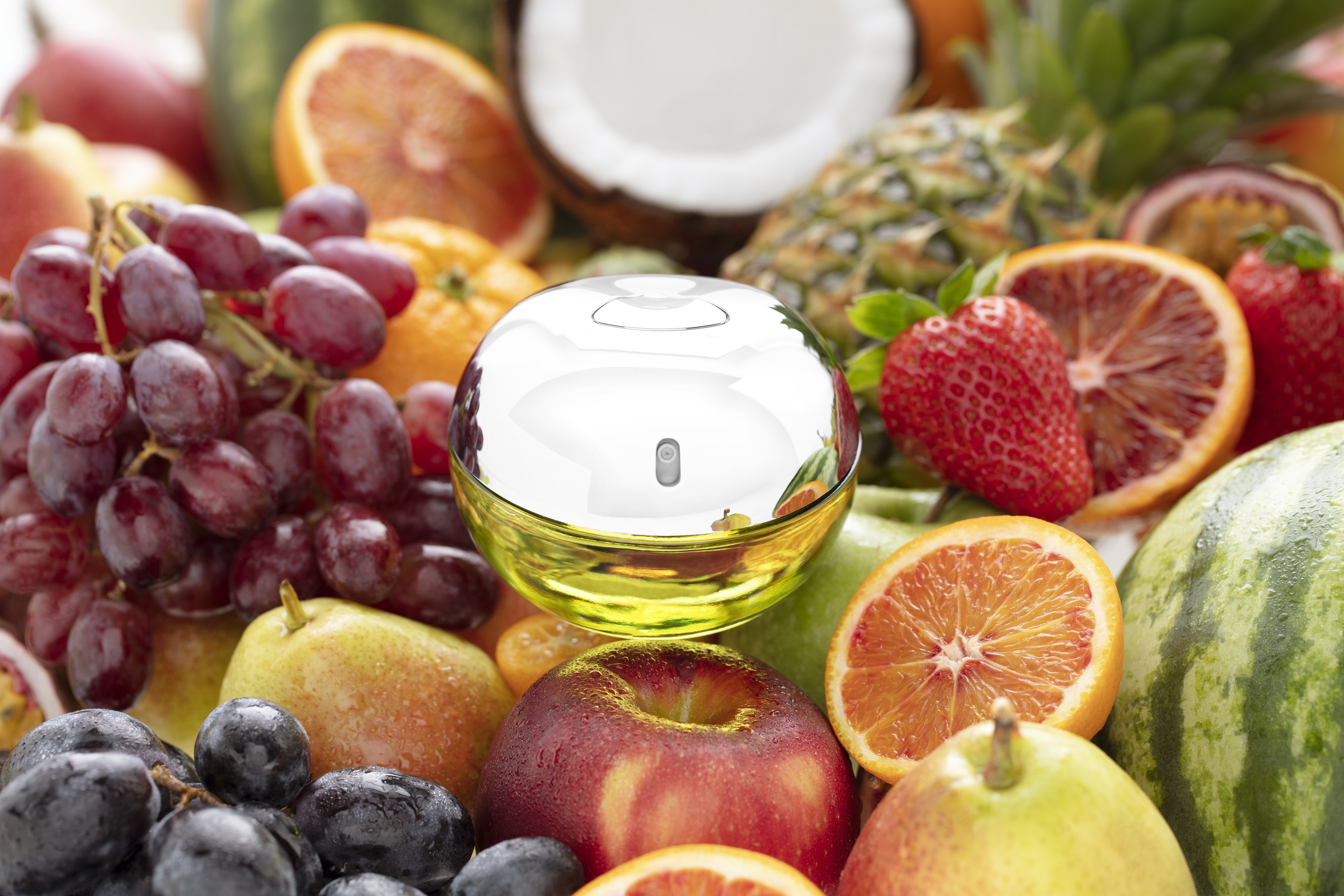 Fragrance-product-fruity-fragranceworld-scents-v3-Web-Rendition