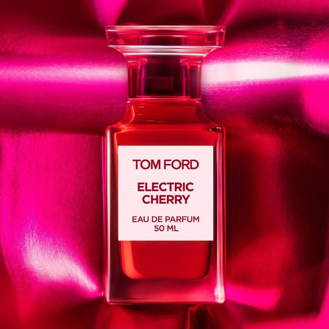 Том форд черри похожие. Tom Ford Electric Cherry 50 ml. Духи Tom Ford Lost Cherry 100мл. Духи том Форд черри 50. Том Форд лост черри.