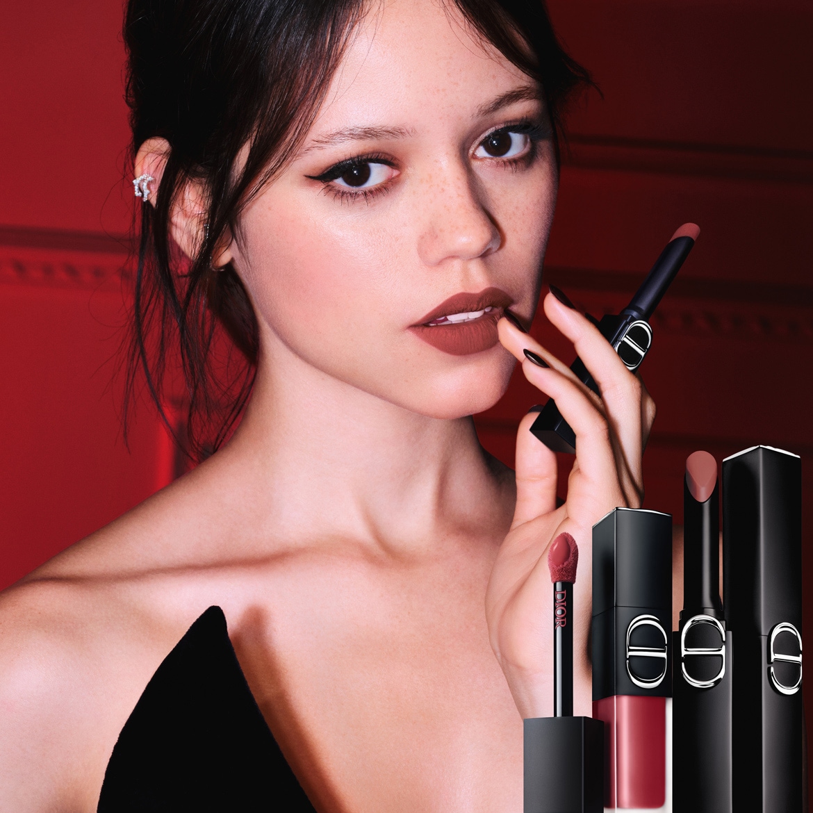 1170x1170px_DGL_Rouge.jpg
