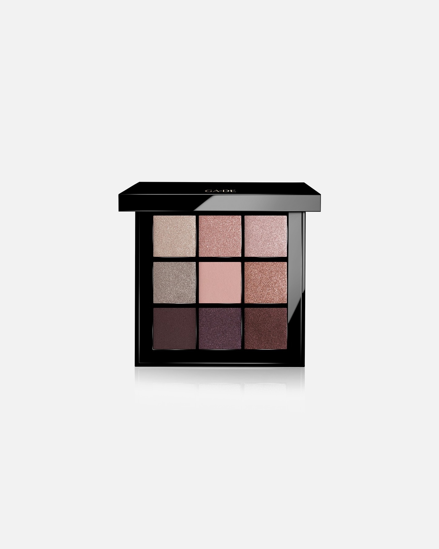 Oční stíny po UnisexGA-DEVELVETEEN EYESHADOW PALETTE45
